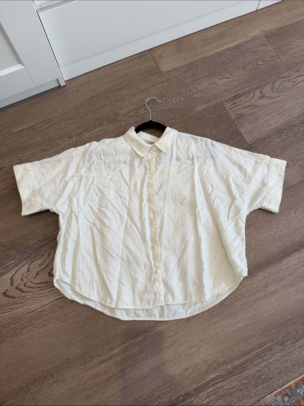 COS Cream Button-Up Short Sleeve Shirt - Size 8
